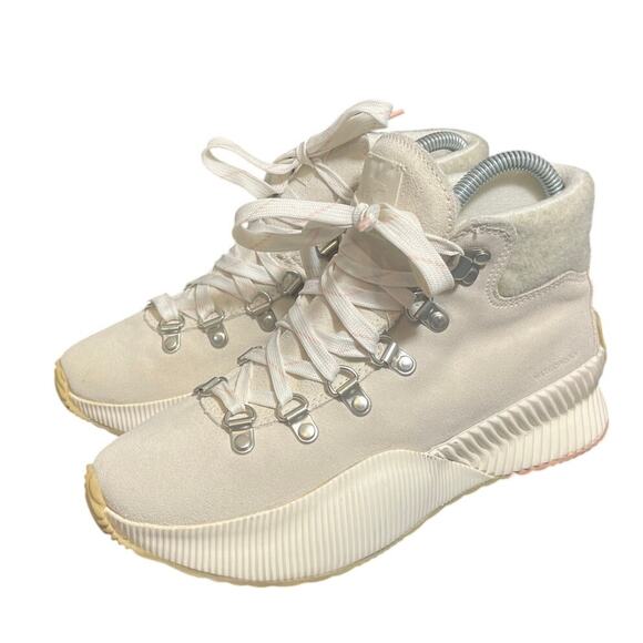 Sorel Out N About III Conquest Waterproof Suede Boot Shoes NL4435-191 Womens 6 - Picture 1 of 7